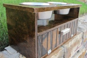 elevated dog food bowls