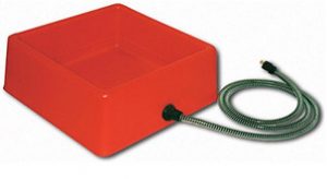 farm Innovators 1-1 4-Gallon Heated Water Bowl